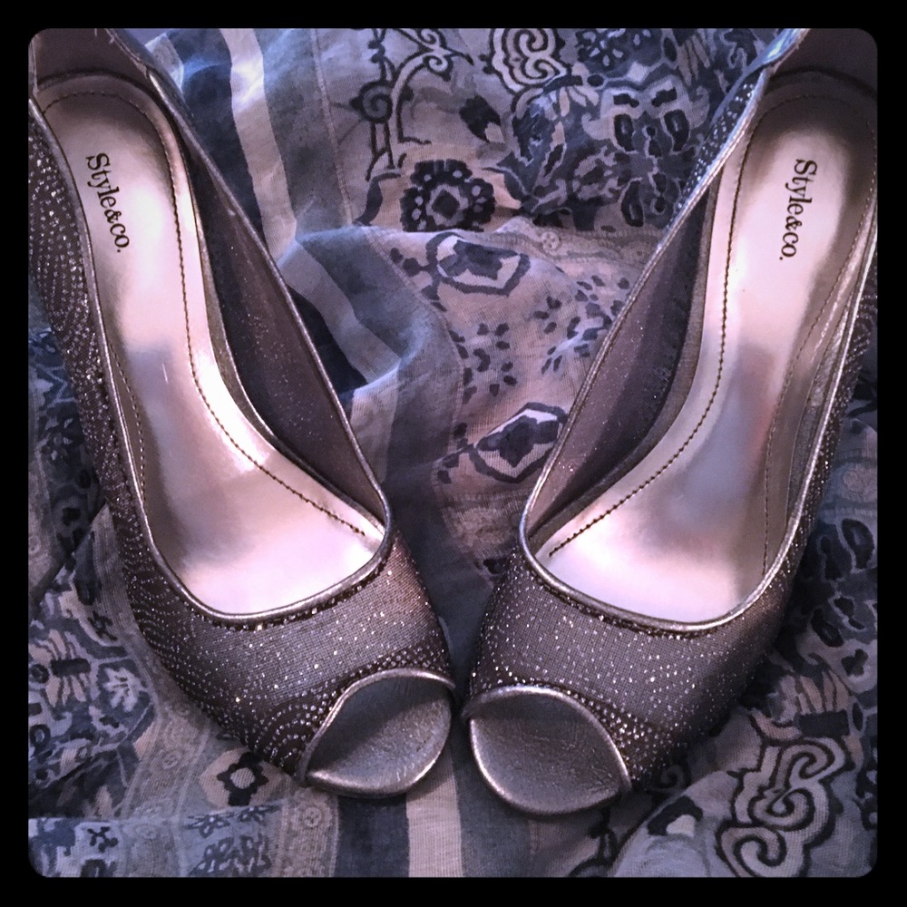 Beautiful silver sheer high heels